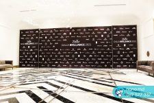 Press wall c видимым каркасом