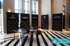 Press wall c видимым каркасом